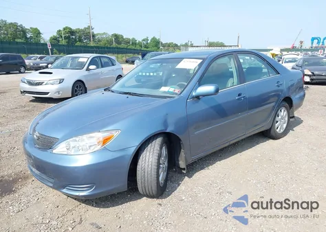 2002 Toyota Camry Xle V6 из США, поврежденный, VIN 4T1BF30K72U511576